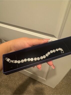 Swarovski Silver Crystal Round-Cluster Bracelet